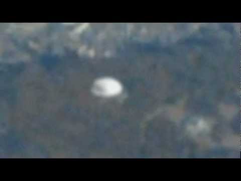 UFO Caught From Airplane - South Korea - March 30 2013