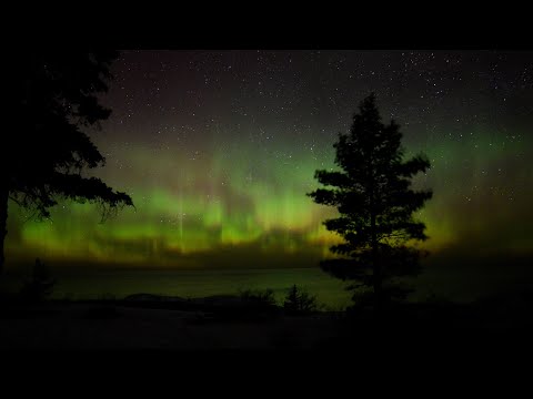 DISCOVERING | The Best Place to See the Northern Lights - The U.P. of course!