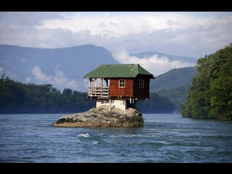 7 Most Amazing Houses Around the World