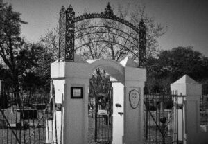 In Mobile's Church Street Cemetery, We Investigate Crime and Culture