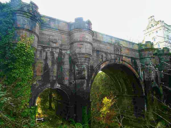 Overtoun Bridge