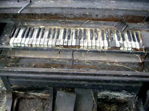 Restoring Your Piano Stool