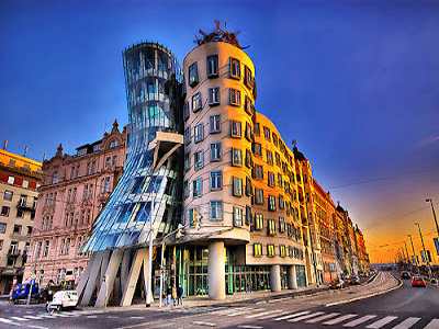 10 Mind-Bending Buildings