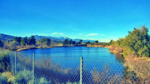 Mysteries of Lake Una