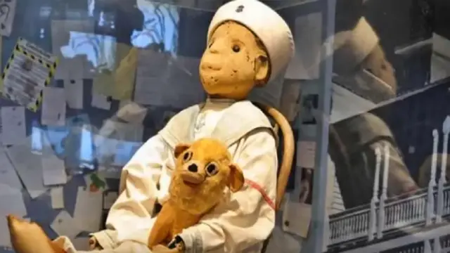 Robert the Doll