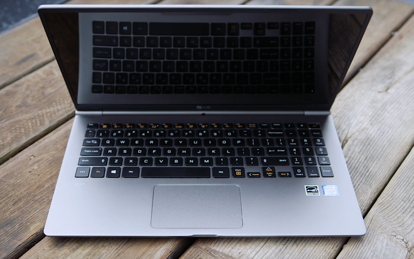 LG Gram 13 Inch laptop is ultra-light and has a long battery life