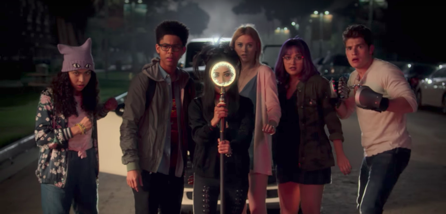 Marvel's Runaways 2017 Review, Rating, Cast And Crew, Watch Trailer