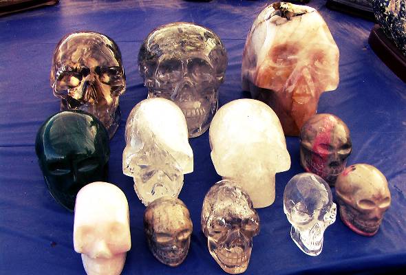 Mystery of The Thirteen Crystal Skulls