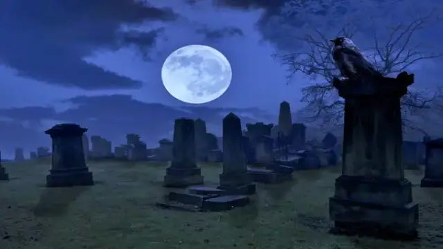 13 Spookiest Cemeteries